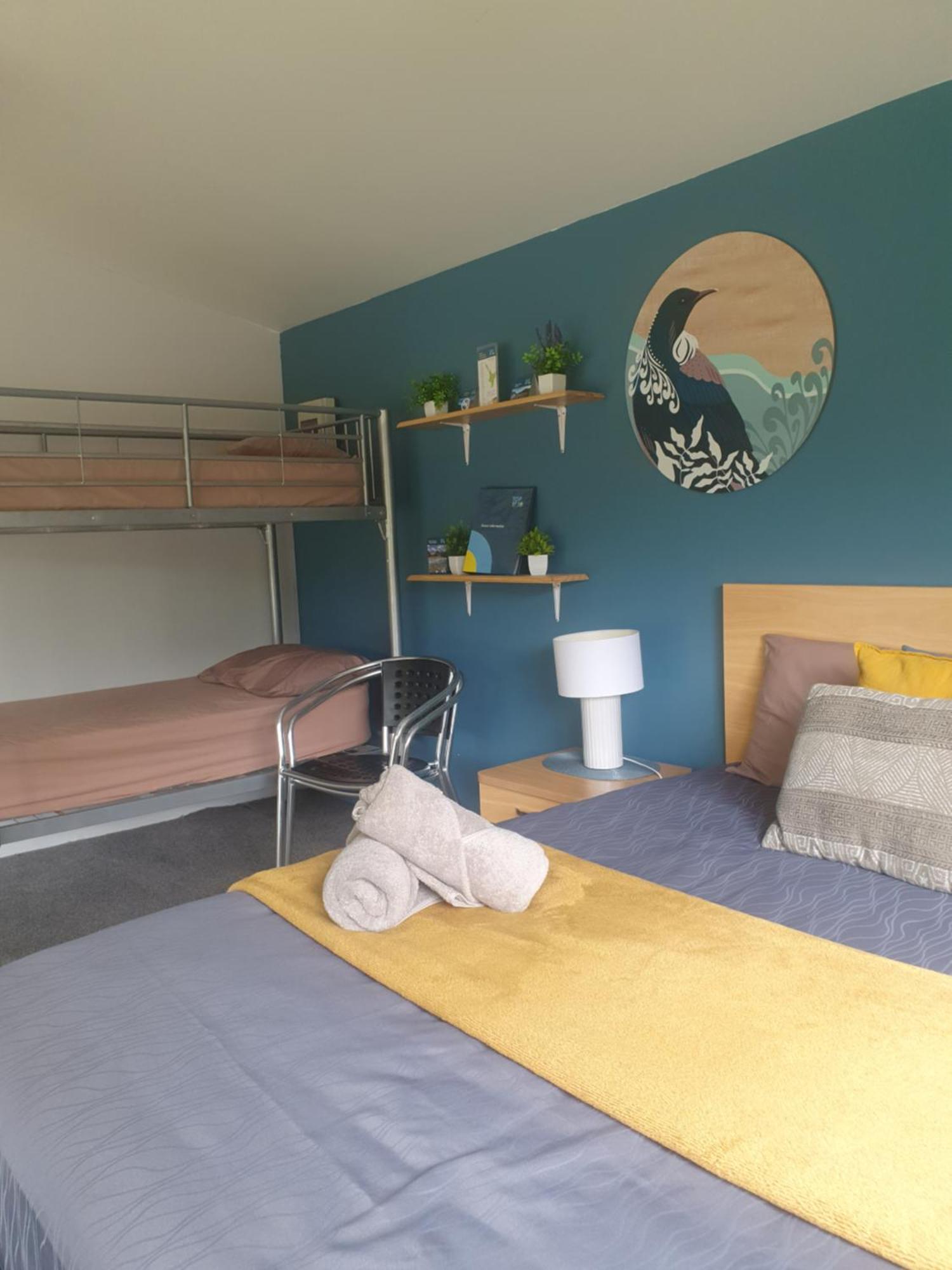 Kauri Coast Top 10 Holiday Park Kaihu المظهر الخارجي الصورة
